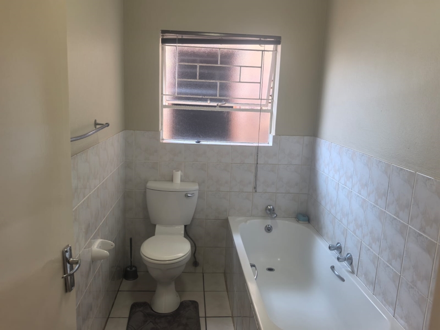 3 Bedroom Property for Sale in Weltevreden Park Gauteng