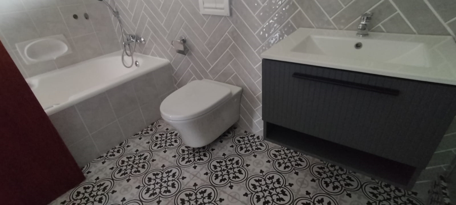 4 Bedroom Property for Sale in Helikonpark Gauteng