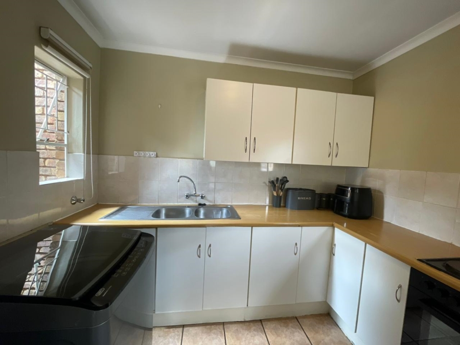 3 Bedroom Property for Sale in Weltevreden Park Gauteng