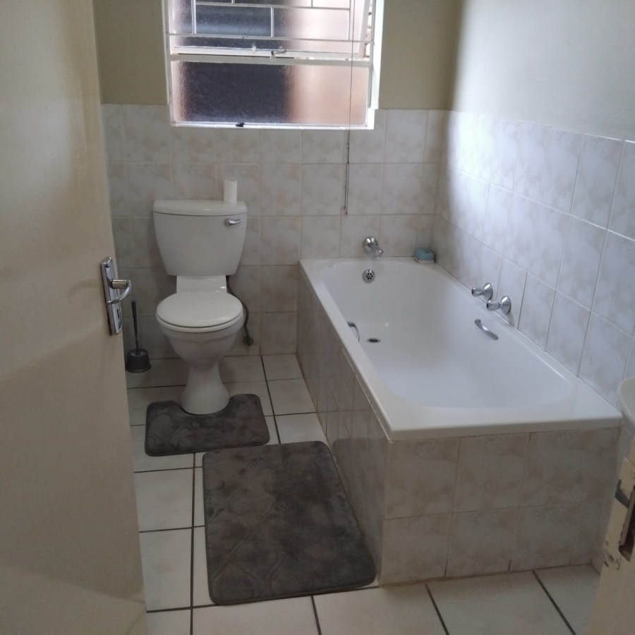 3 Bedroom Property for Sale in Weltevreden Park Gauteng