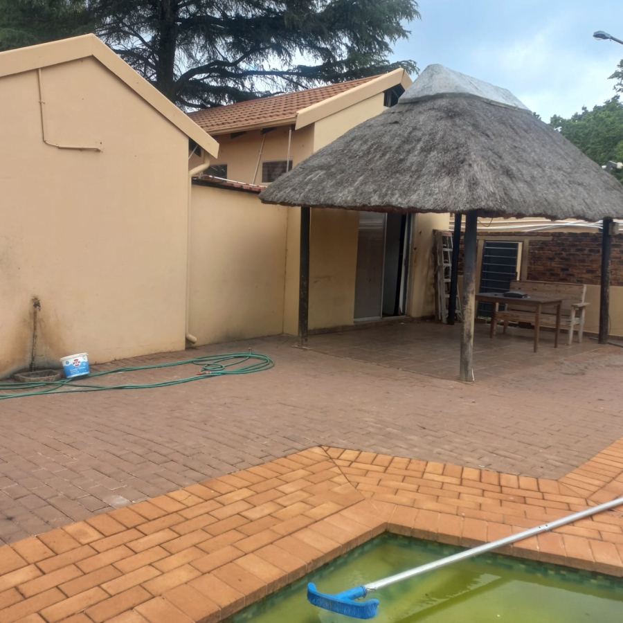 2 Bedroom Property for Sale in Allens Nek Gauteng