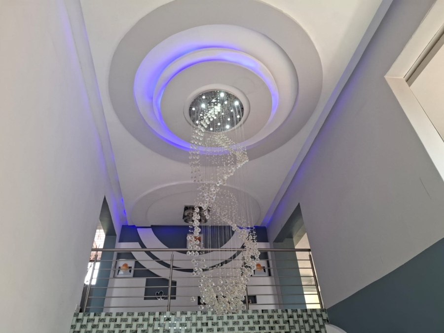 6 Bedroom Property for Sale in Hillshaven Gauteng