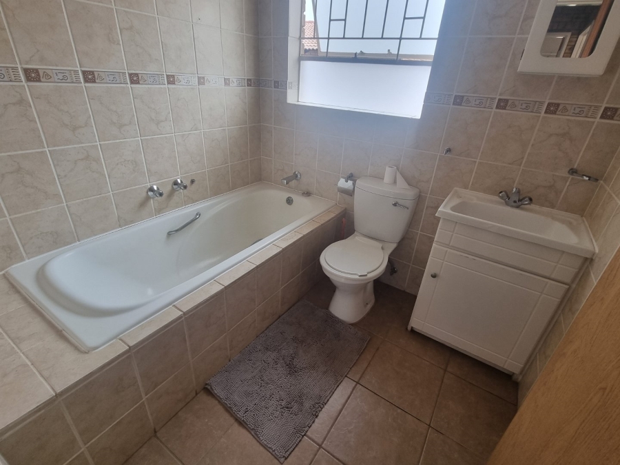 2 Bedroom Property for Sale in Rangeview Gauteng