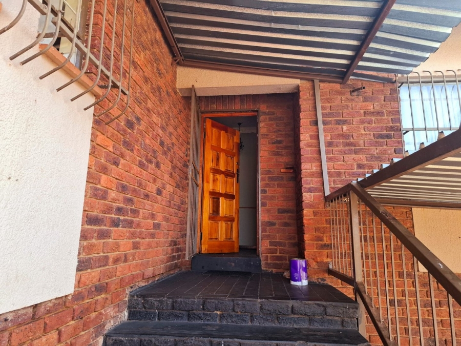 3 Bedroom Property for Sale in Hillshaven Gauteng