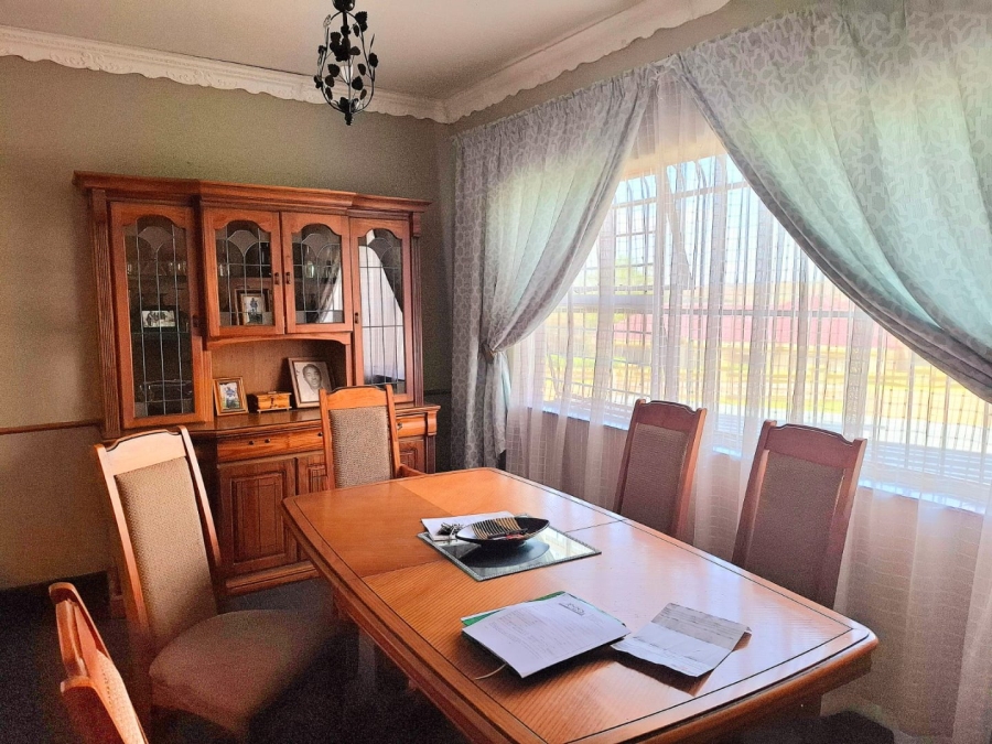 3 Bedroom Property for Sale in Hillshaven Gauteng