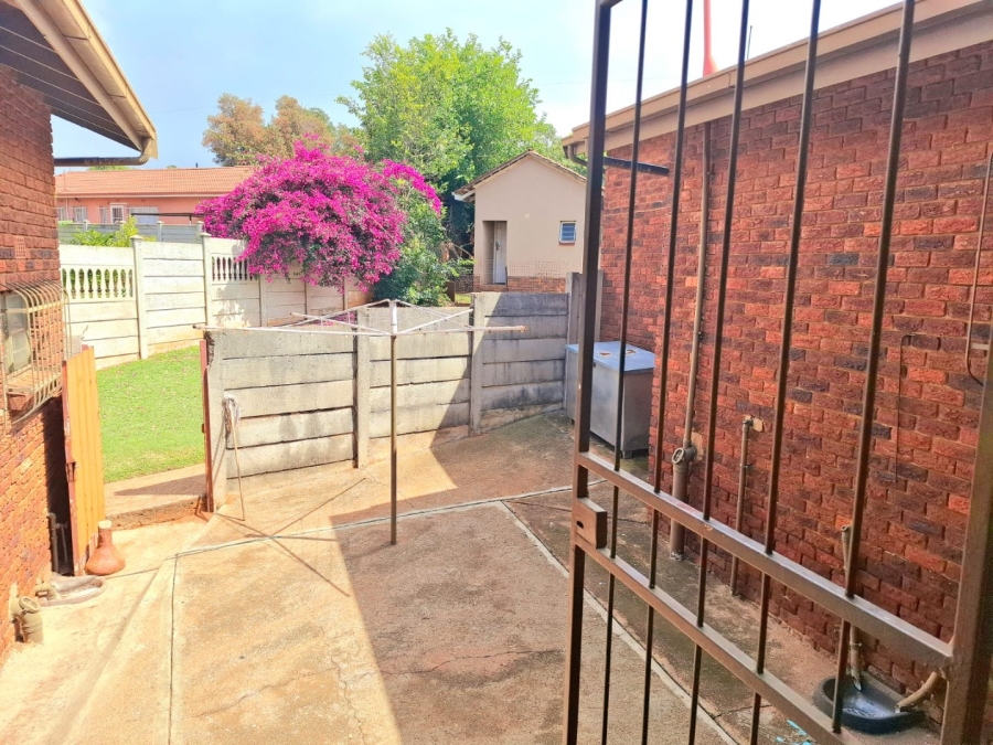 3 Bedroom Property for Sale in Hillshaven Gauteng