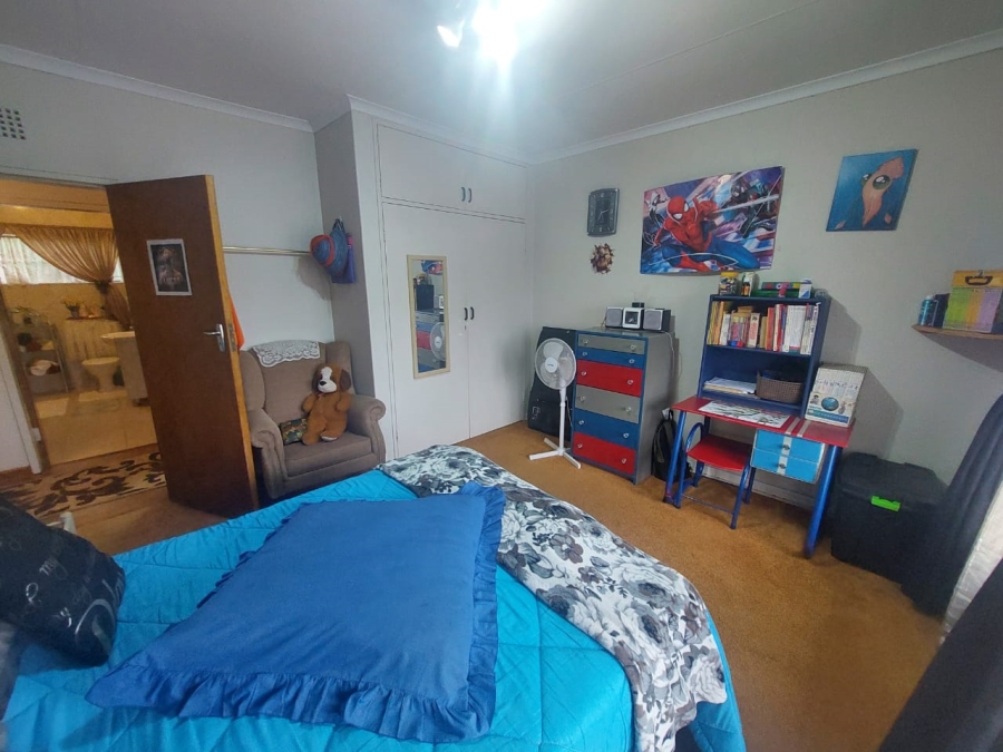 3 Bedroom Property for Sale in Dan Pienaarville Gauteng