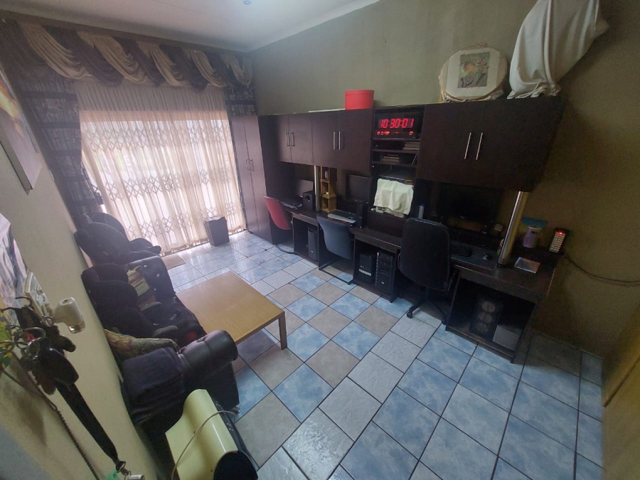 3 Bedroom Property for Sale in Dan Pienaarville Gauteng