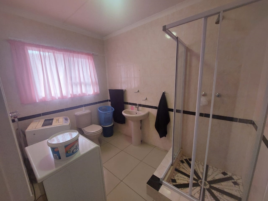 3 Bedroom Property for Sale in Dan Pienaarville Gauteng