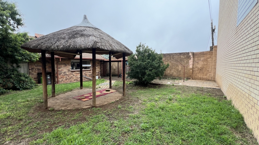 3 Bedroom Property for Sale in Krugersdorp West Gauteng