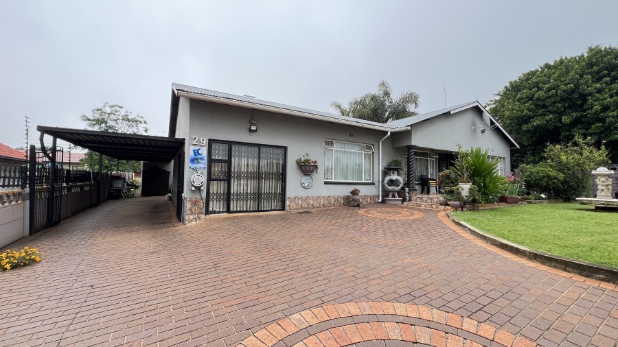 3 Bedroom Property for Sale in Dan Pienaarville Gauteng