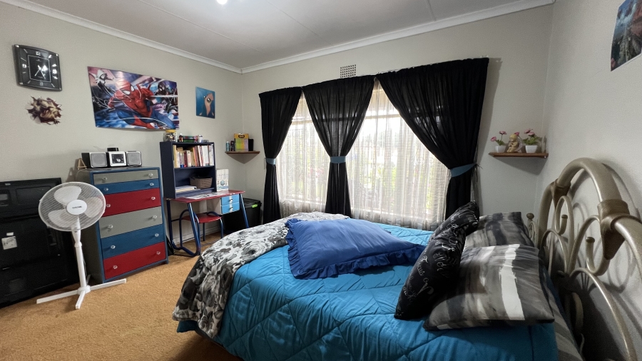 3 Bedroom Property for Sale in Dan Pienaarville Gauteng