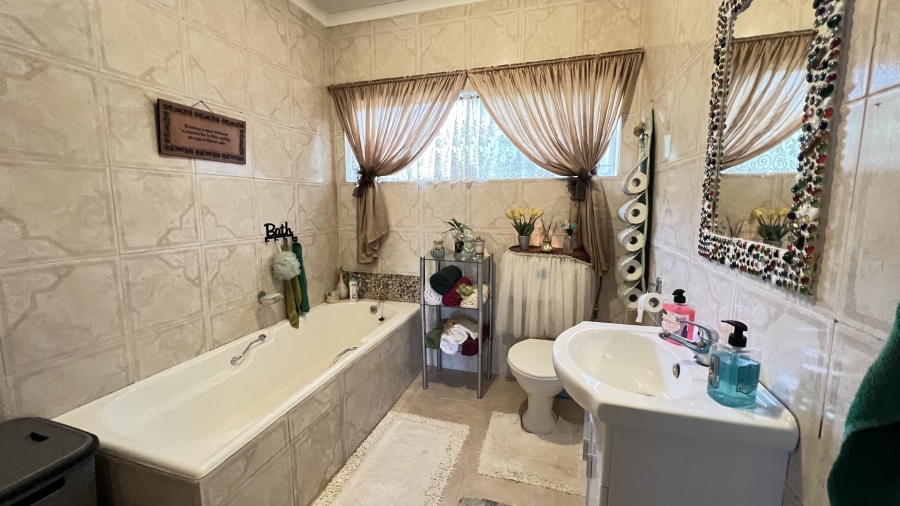 3 Bedroom Property for Sale in Dan Pienaarville Gauteng