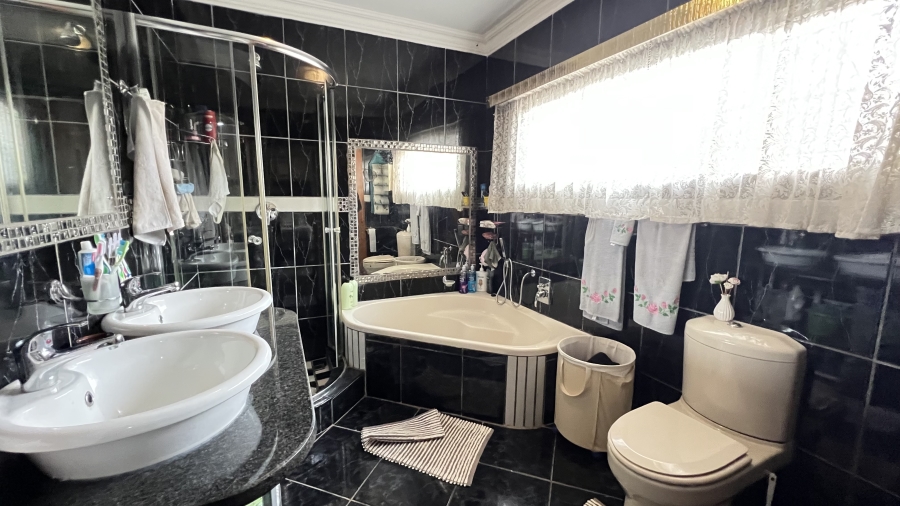 3 Bedroom Property for Sale in Dan Pienaarville Gauteng