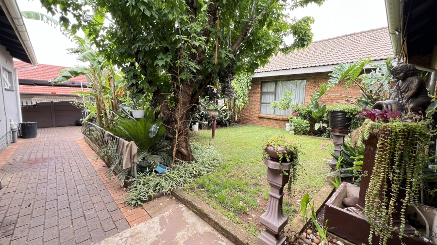 3 Bedroom Property for Sale in Dan Pienaarville Gauteng