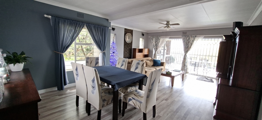 3 Bedroom Property for Sale in Breaunanda Gauteng