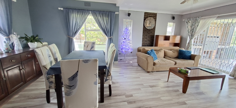 3 Bedroom Property for Sale in Breaunanda Gauteng