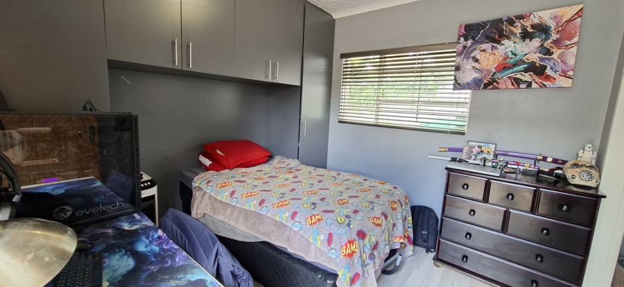 3 Bedroom Property for Sale in Breaunanda Gauteng