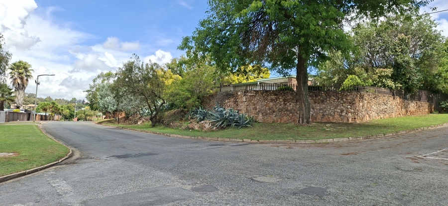 3 Bedroom Property for Sale in Breaunanda Gauteng