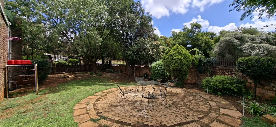 3 Bedroom Property for Sale in Breaunanda Gauteng