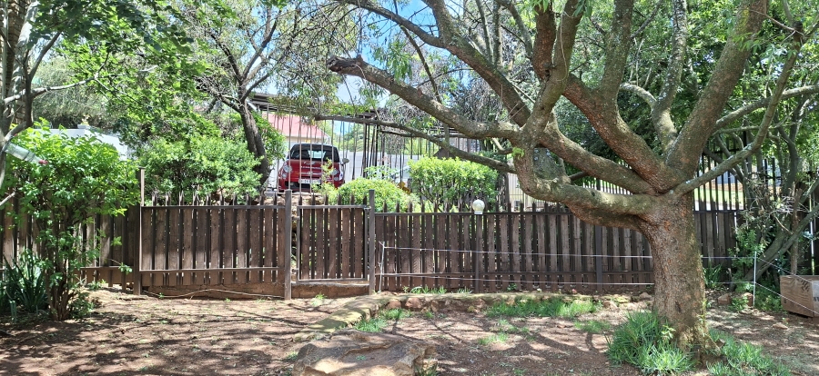 3 Bedroom Property for Sale in Breaunanda Gauteng