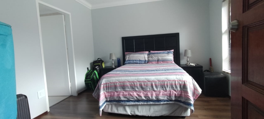 5 Bedroom Property for Sale in Greenhills Gauteng