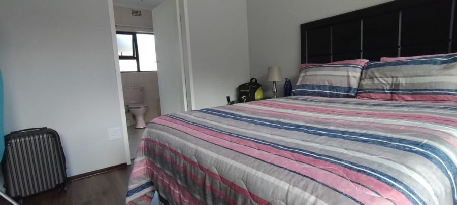 5 Bedroom Property for Sale in Greenhills Gauteng