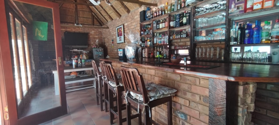 5 Bedroom Property for Sale in Greenhills Gauteng