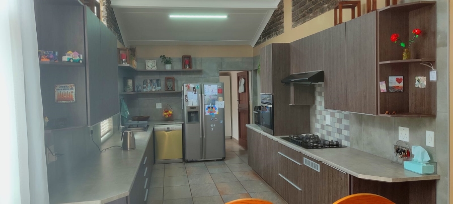3 Bedroom Property for Sale in Greenhills Gauteng