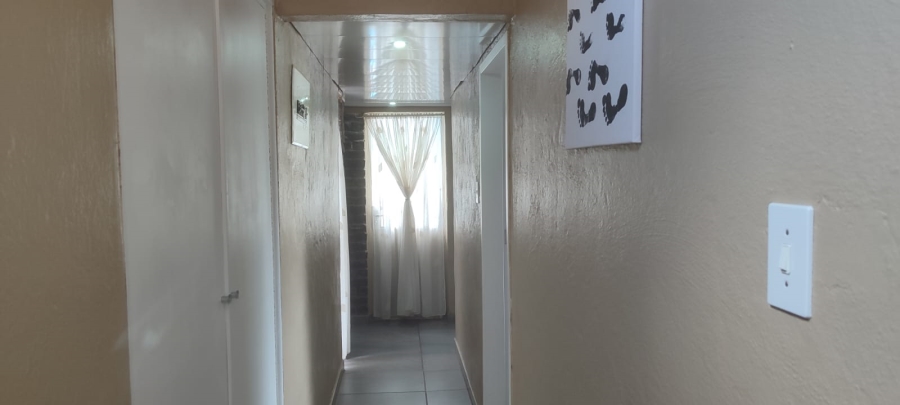 3 Bedroom Property for Sale in Greenhills Gauteng