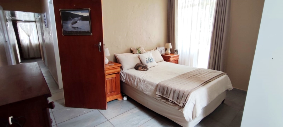 3 Bedroom Property for Sale in Greenhills Gauteng