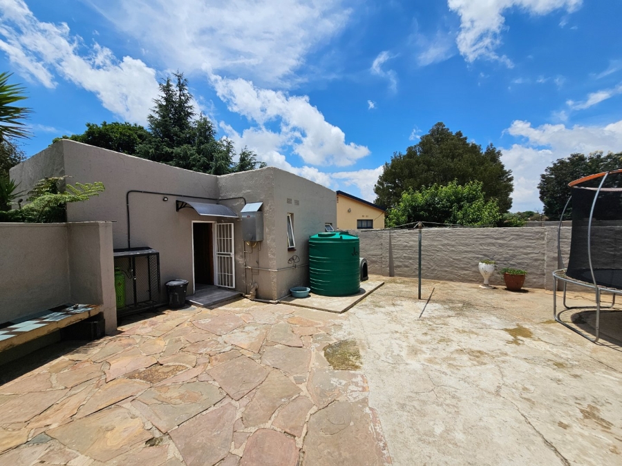 3 Bedroom Property for Sale in Greenhills Gauteng