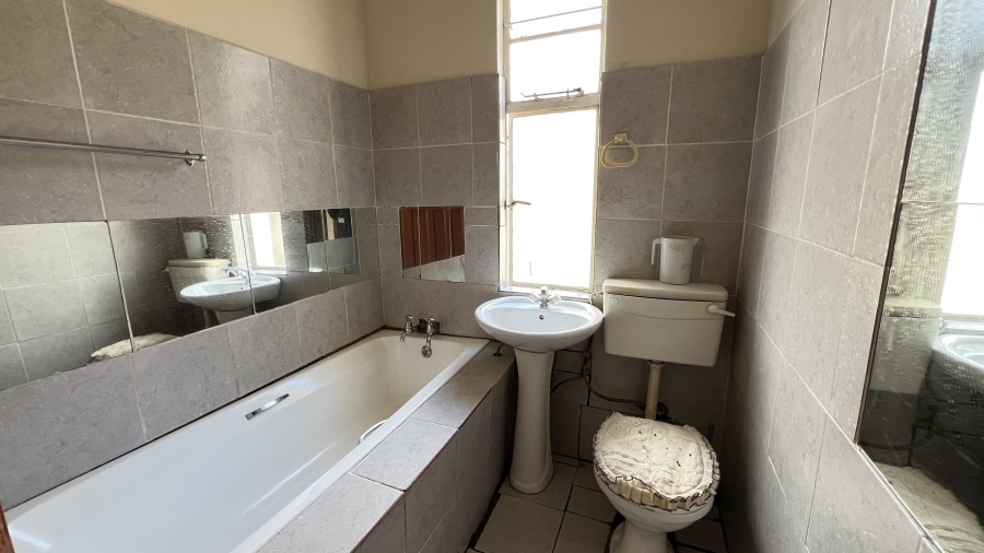 3 Bedroom Property for Sale in Randgate Gauteng