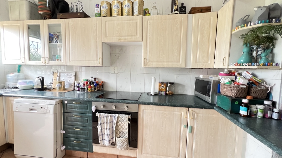 3 Bedroom Property for Sale in Rangeview Gauteng