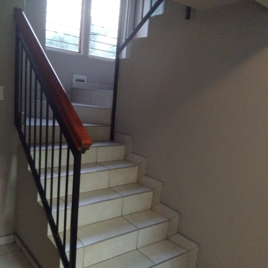 4 Bedroom Property for Sale in Ruimsig Gauteng