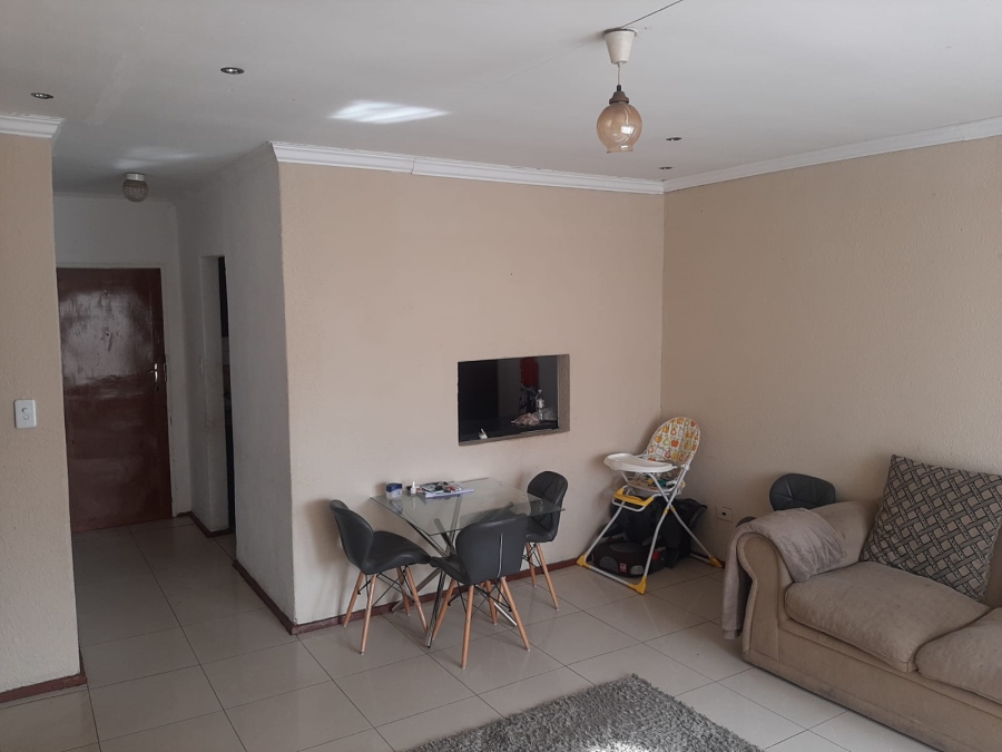 2 Bedroom Property for Sale in Mindalore Gauteng