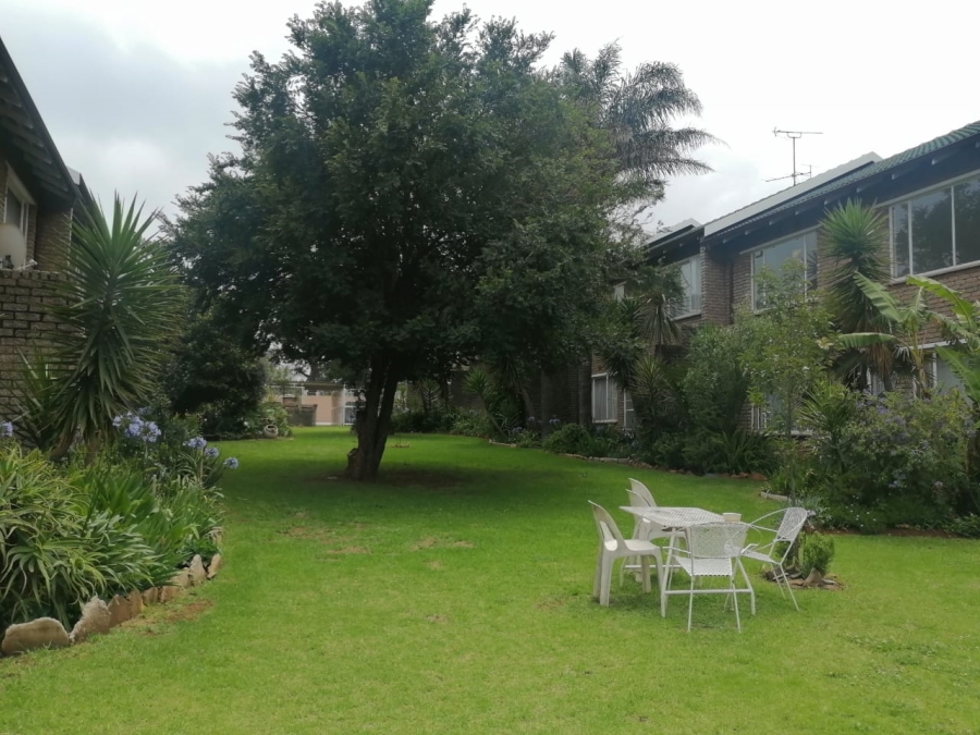 2 Bedroom Property for Sale in Mindalore Gauteng