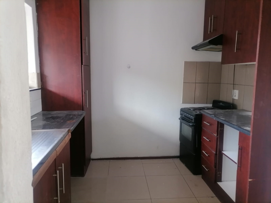 2 Bedroom Property for Sale in Mindalore Gauteng