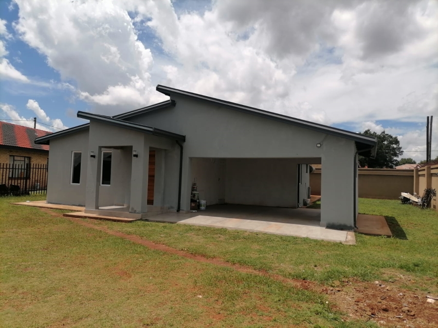 3 Bedroom Property for Sale in Welverdiend Gauteng