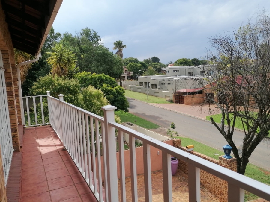 5 Bedroom Property for Sale in Noordkruin Gauteng