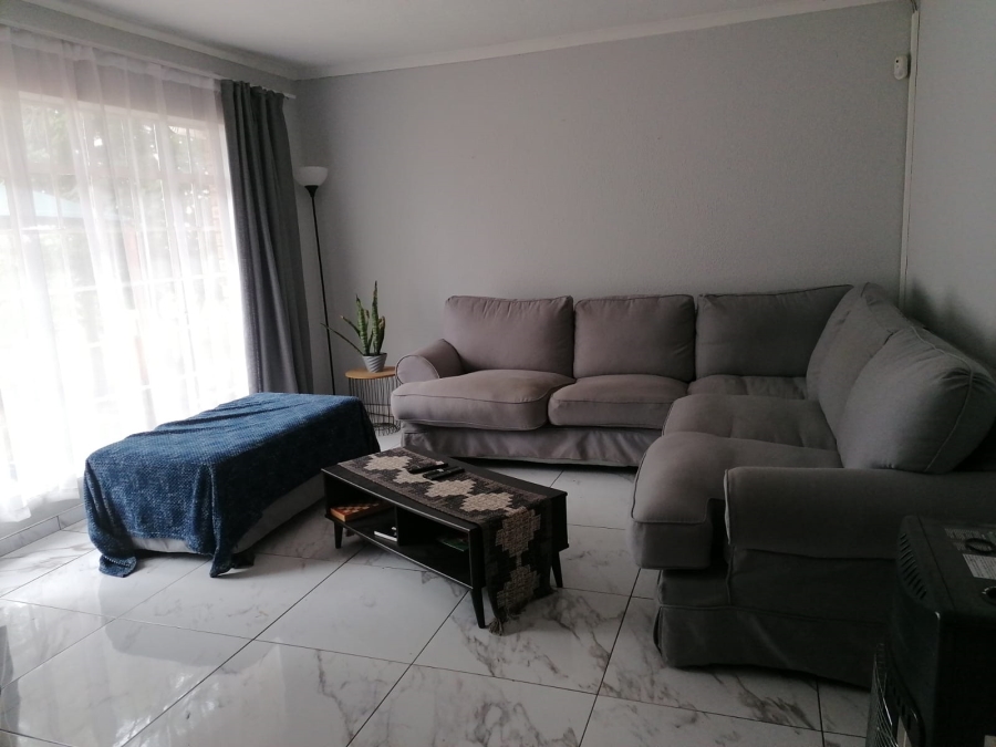 5 Bedroom Property for Sale in Noordkruin Gauteng