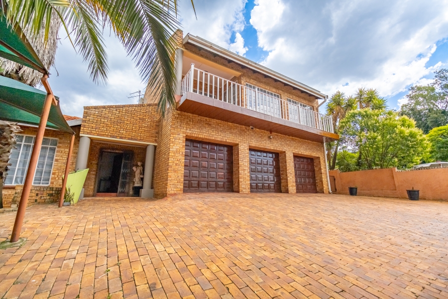 5 Bedroom Property for Sale in Noordkruin Gauteng
