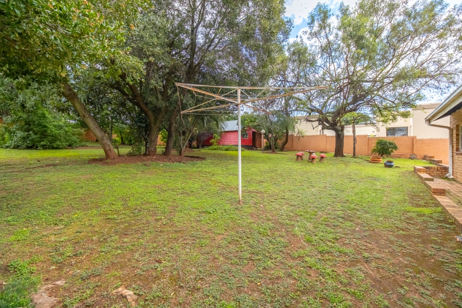 5 Bedroom Property for Sale in Noordkruin Gauteng