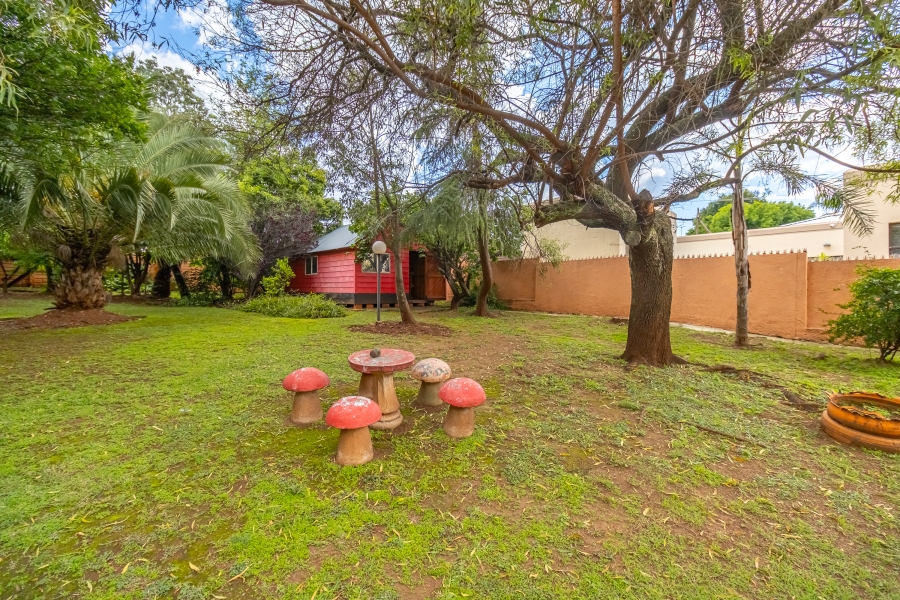 5 Bedroom Property for Sale in Noordkruin Gauteng