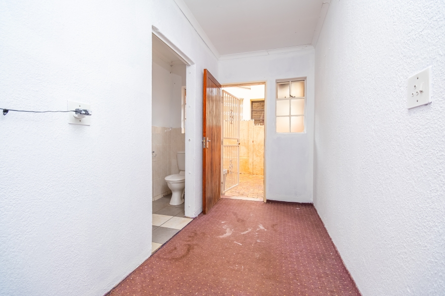 5 Bedroom Property for Sale in Noordkruin Gauteng