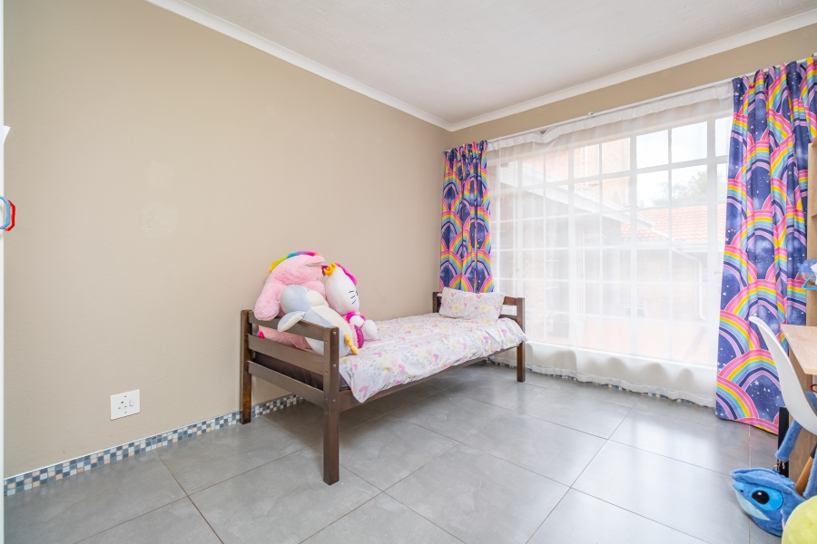 5 Bedroom Property for Sale in Noordkruin Gauteng