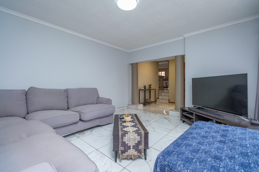 5 Bedroom Property for Sale in Noordkruin Gauteng