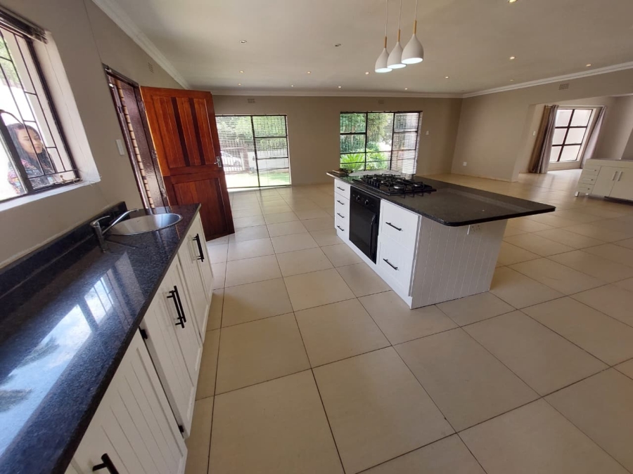 3 Bedroom Property for Sale in Noordheuwel Gauteng