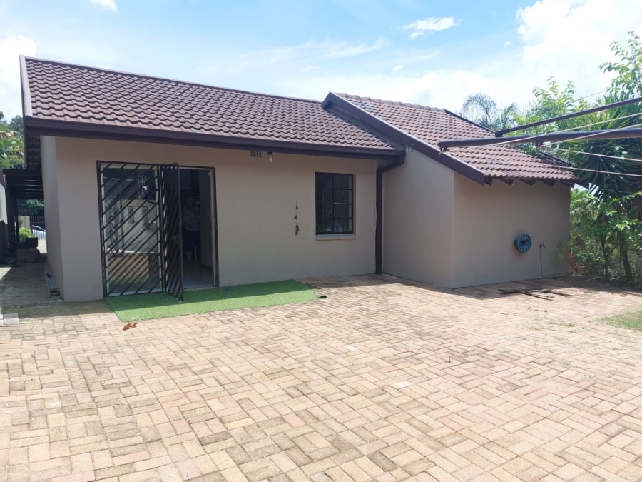 3 Bedroom Property for Sale in Noordheuwel Gauteng