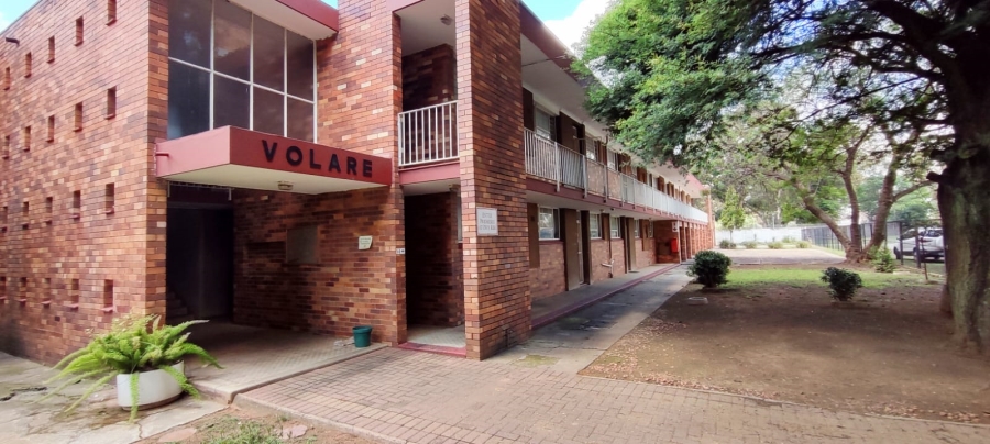 2 Bedroom Property for Sale in Greenhills Gauteng